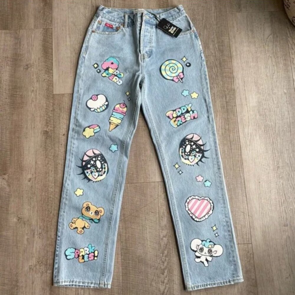 ULTRA RARE, BNWOT Teddy Fresh x Yurie Sekiya Printed Denim Jeans - Picture 9 of 9